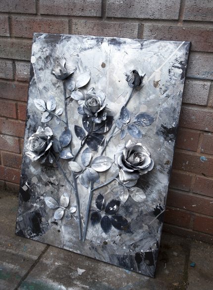 Bouquet of silver roses 3D