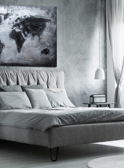 World map -silver black