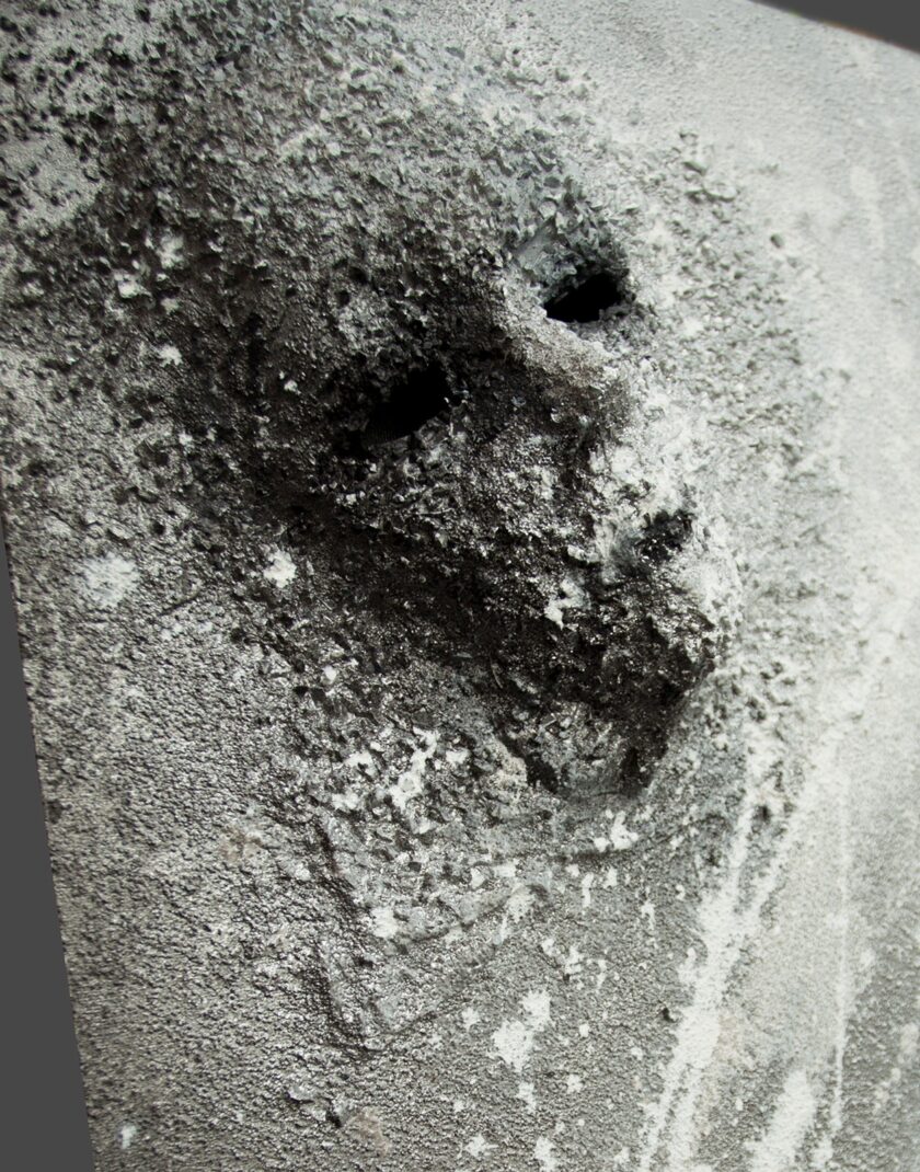 Stranger 1 -3D - Image 4