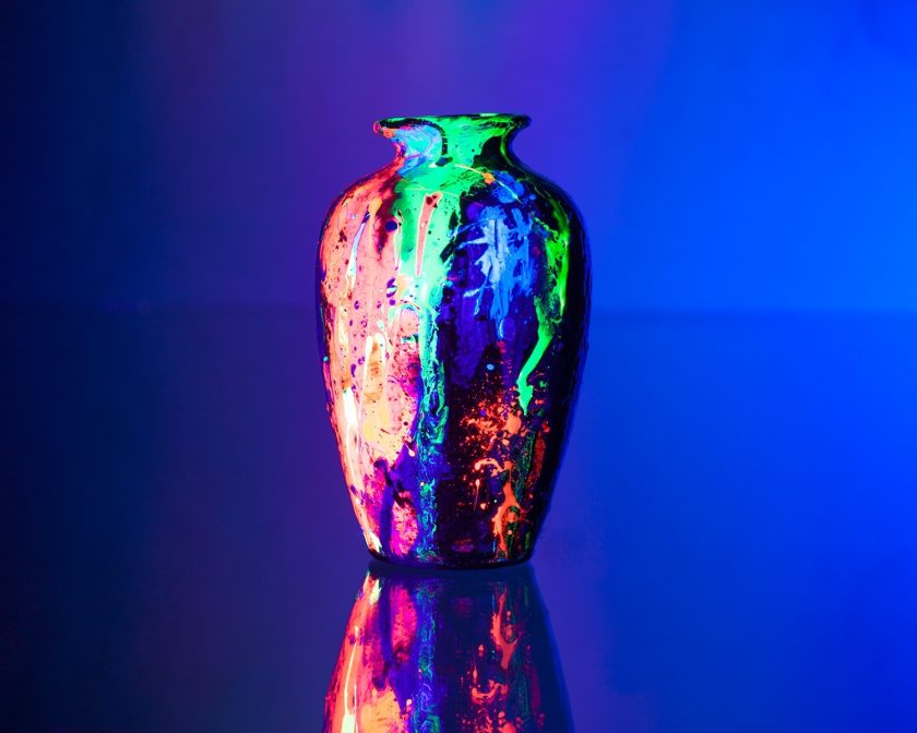 UV Vase III - Image 7