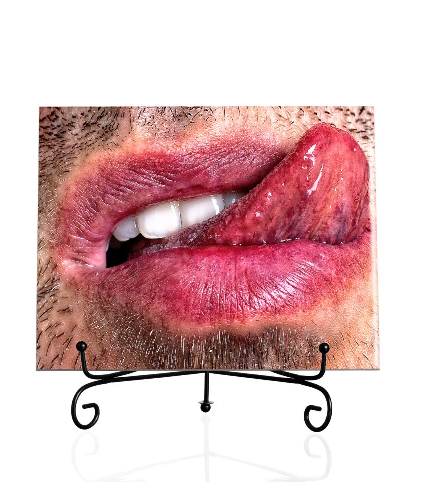 Tongue Dancing-Tile