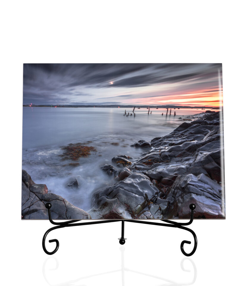 Holy island at night-Tile