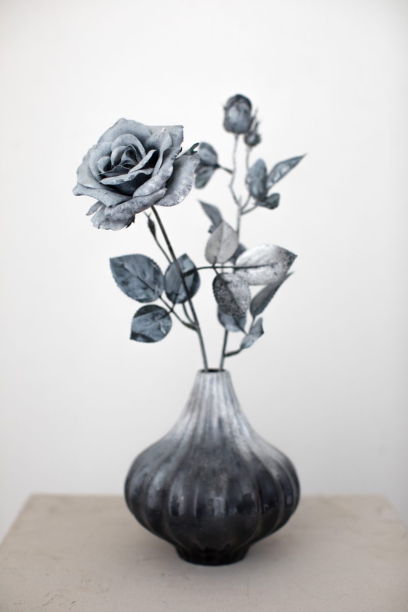Vase, Rose and Skull - Image 2