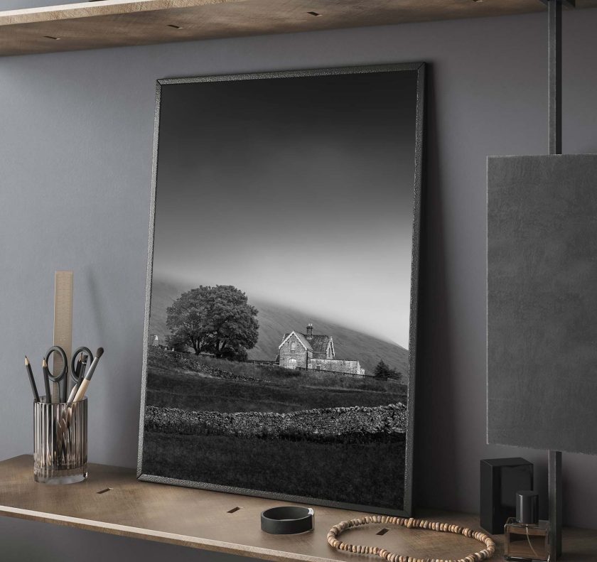 Lonely House - Image 4